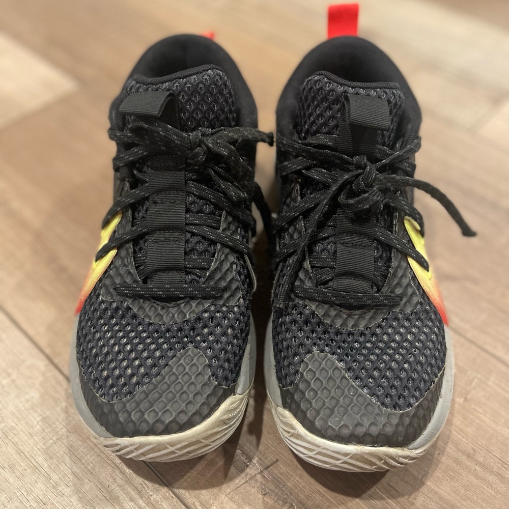 Under Armour Kids Black and Yellow Athletic Shoes